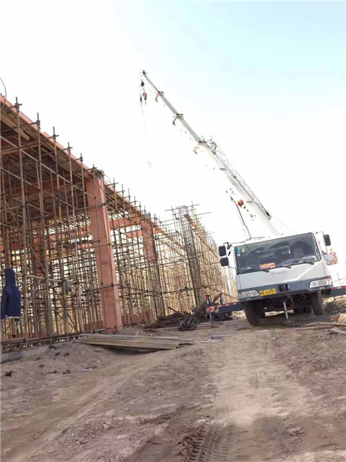 南昌县吊车作业的安全注意事项有哪些？